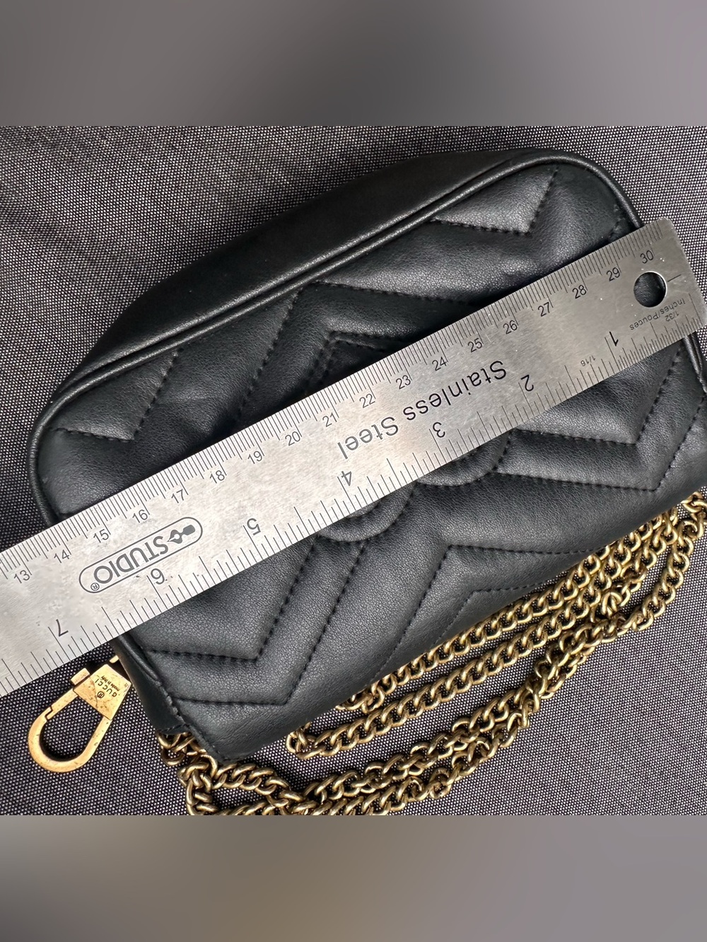 Gucci Black Leather Mini Shoulder Bag with Gold GG Hardware - Picture 8 of 17